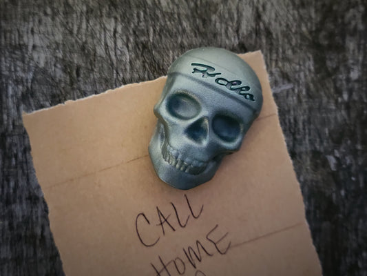 Skull Magnet in Green